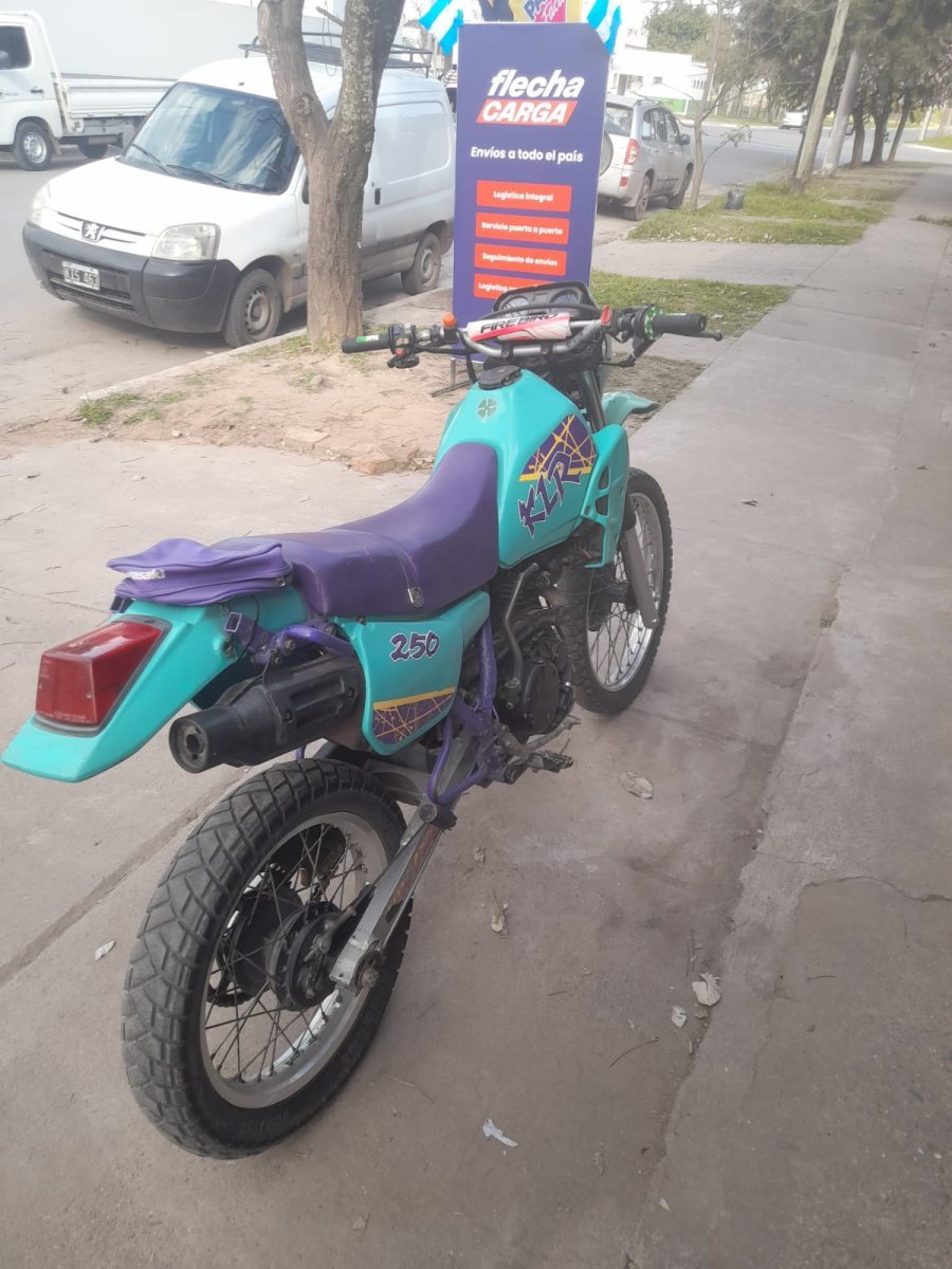 KLR 250 en venta! 🔥